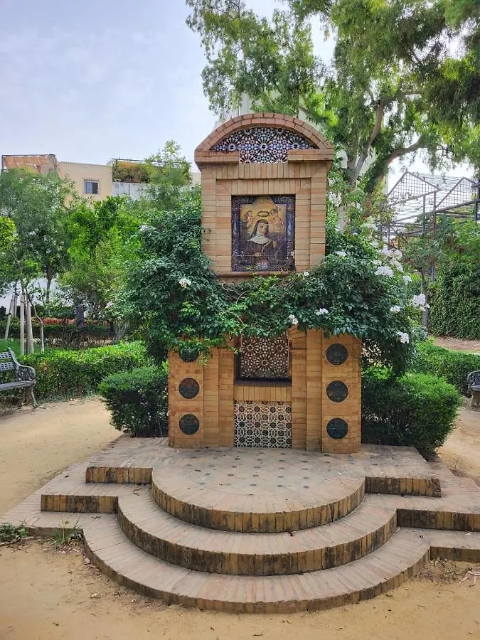 Apartment Jardines Del Valle, Historical Center, 5 Pax Seville