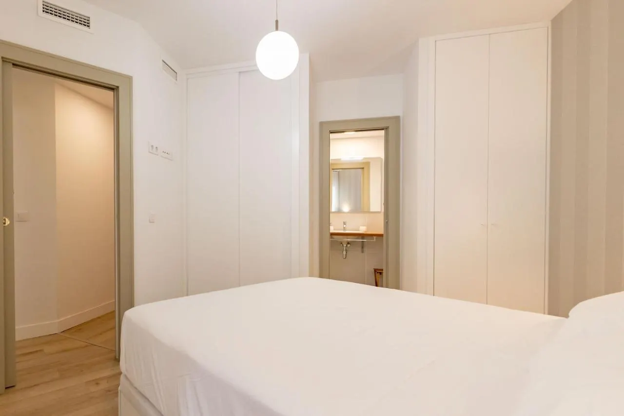 Jardines Del Valle, Historical Center, 5 Pax Seville 0*,  Spain