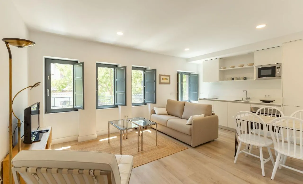 Jardines Del Valle, Historical Center, 5 Pax Seville 0*,  Spain