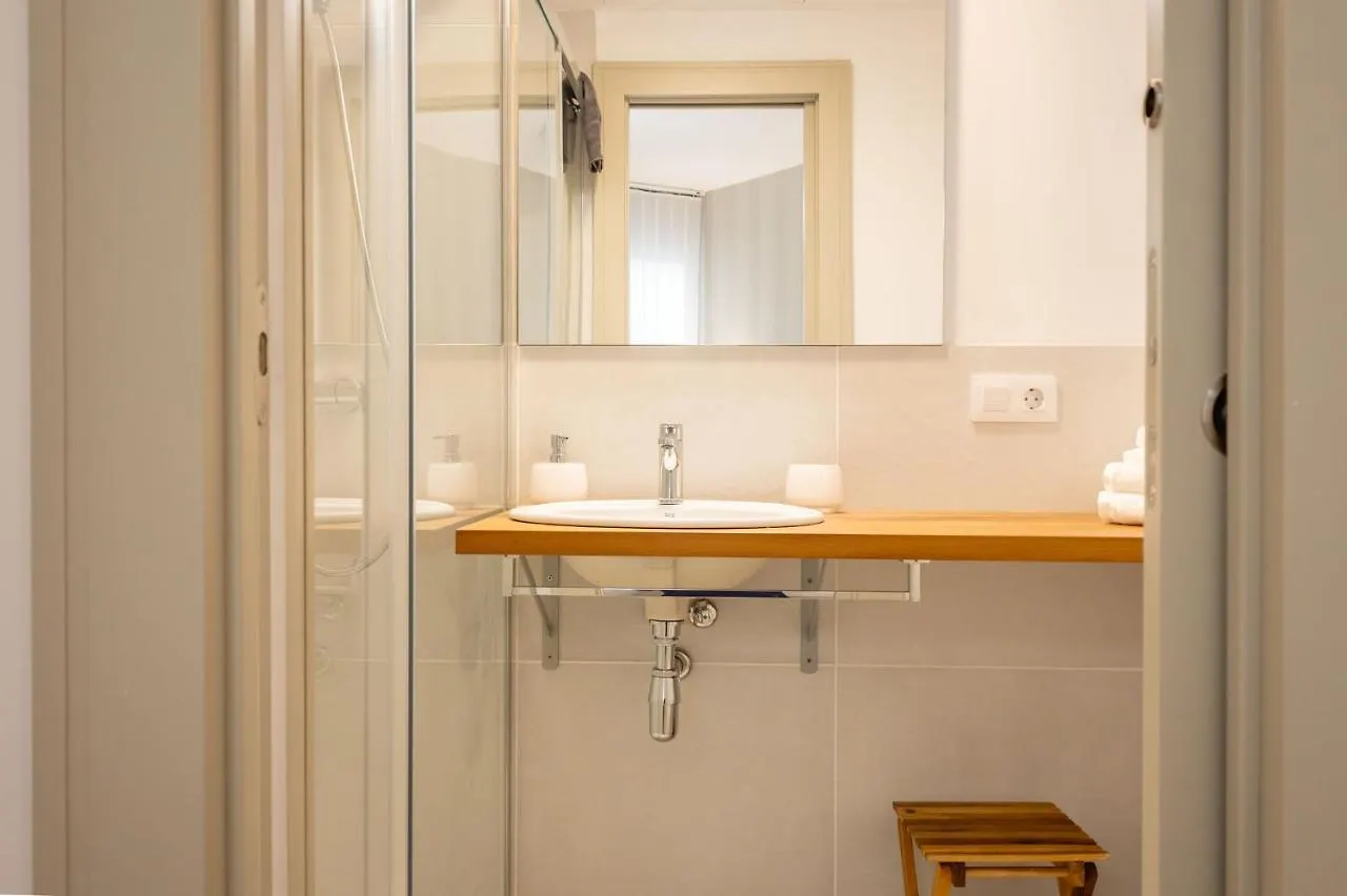 Apartment Jardines Del Valle, Historical Center, 5 Pax Seville