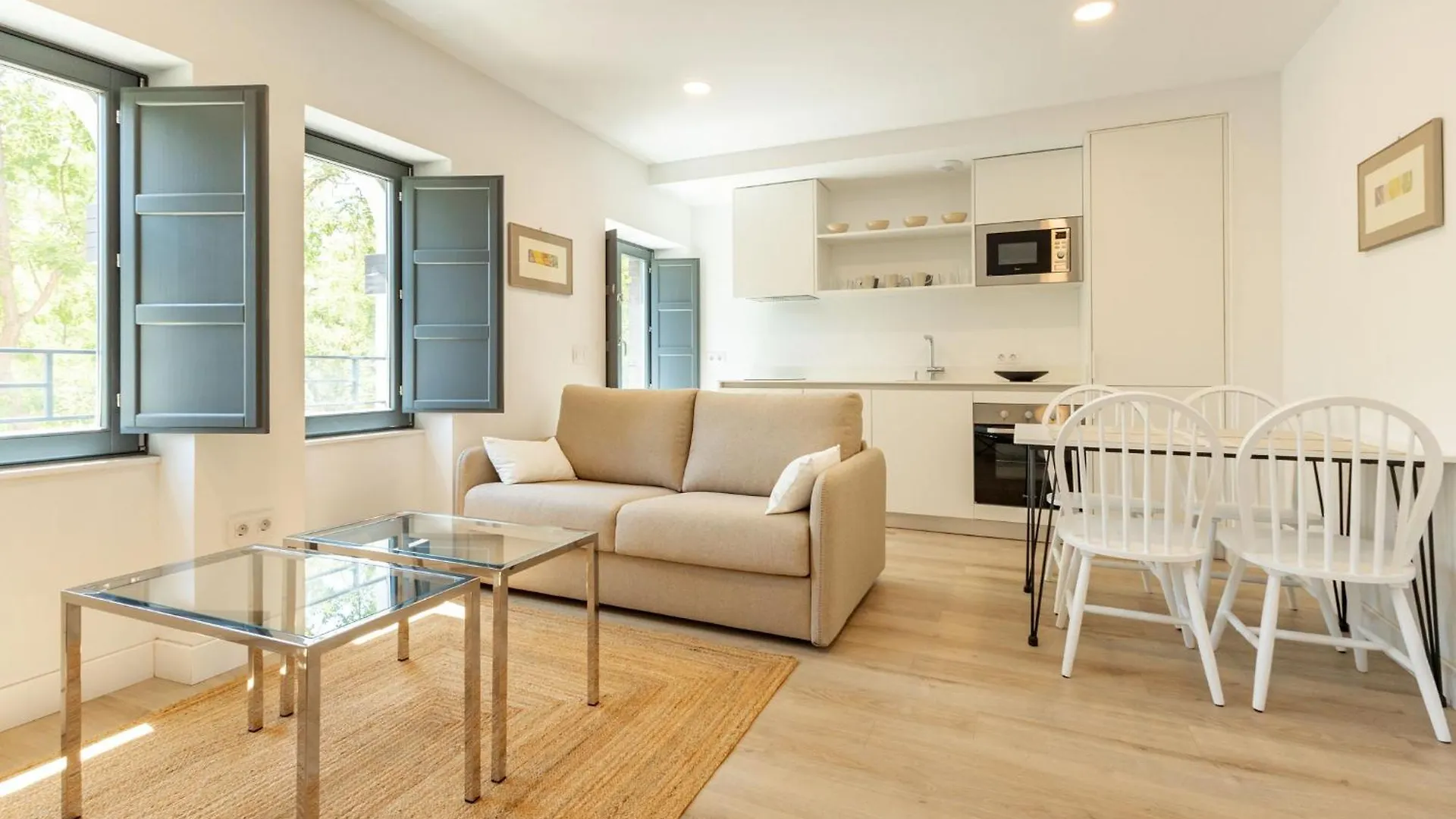 Apartment Jardines Del Valle, Historical Center, 5 Pax Seville